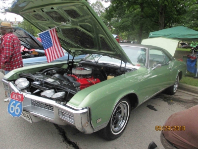 2018 Riverside Garage Car & Bike Show
